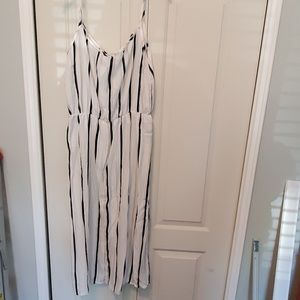 🌷4 for $20 Long flowy dress